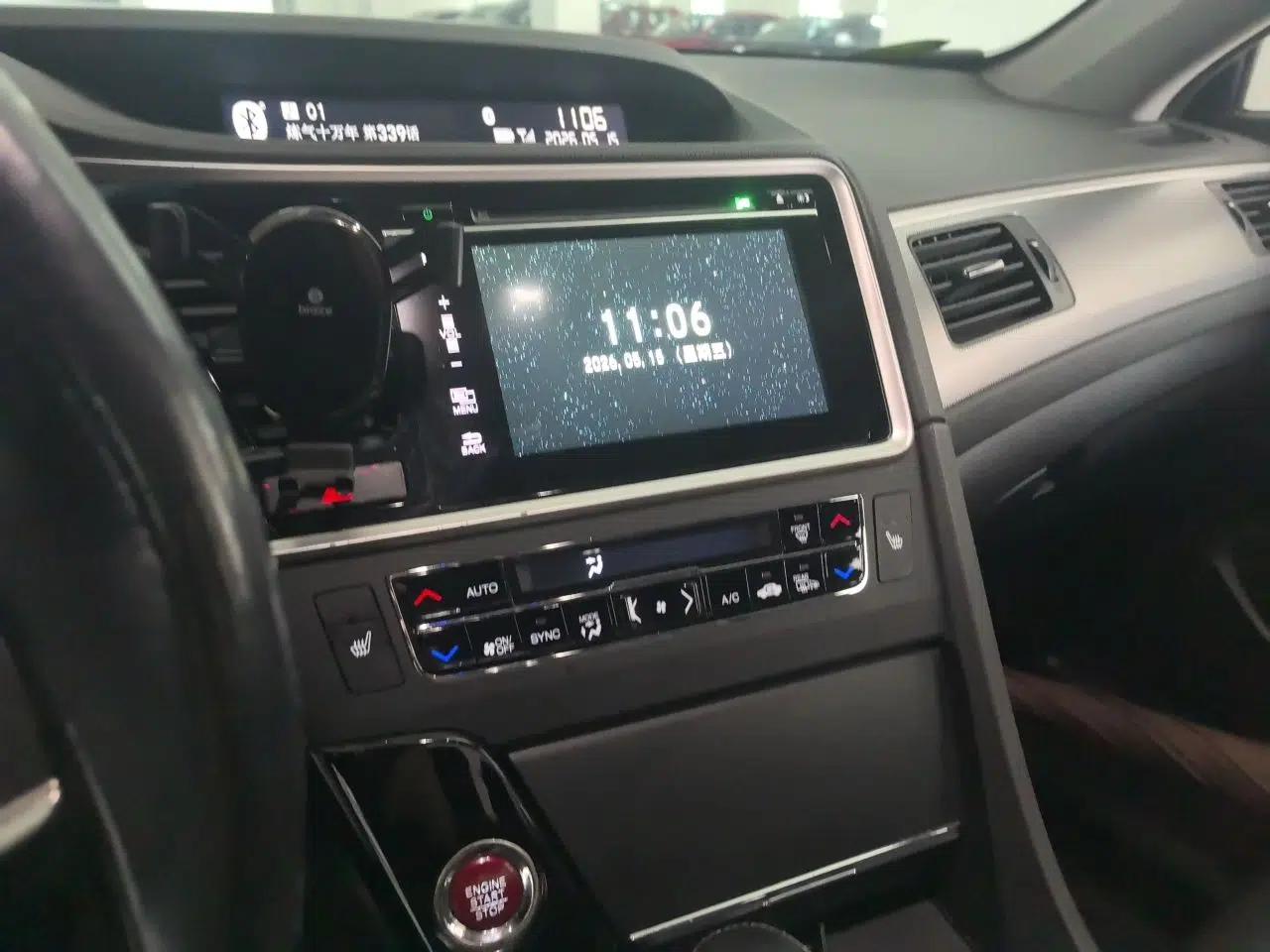 Honda Spirior 2015 2.4L Prestige Edition — миниатюра 14