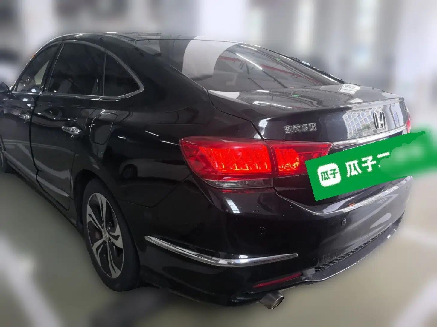 Honda Spirior 2015 2.4L Prestige Edition — миниатюра 4