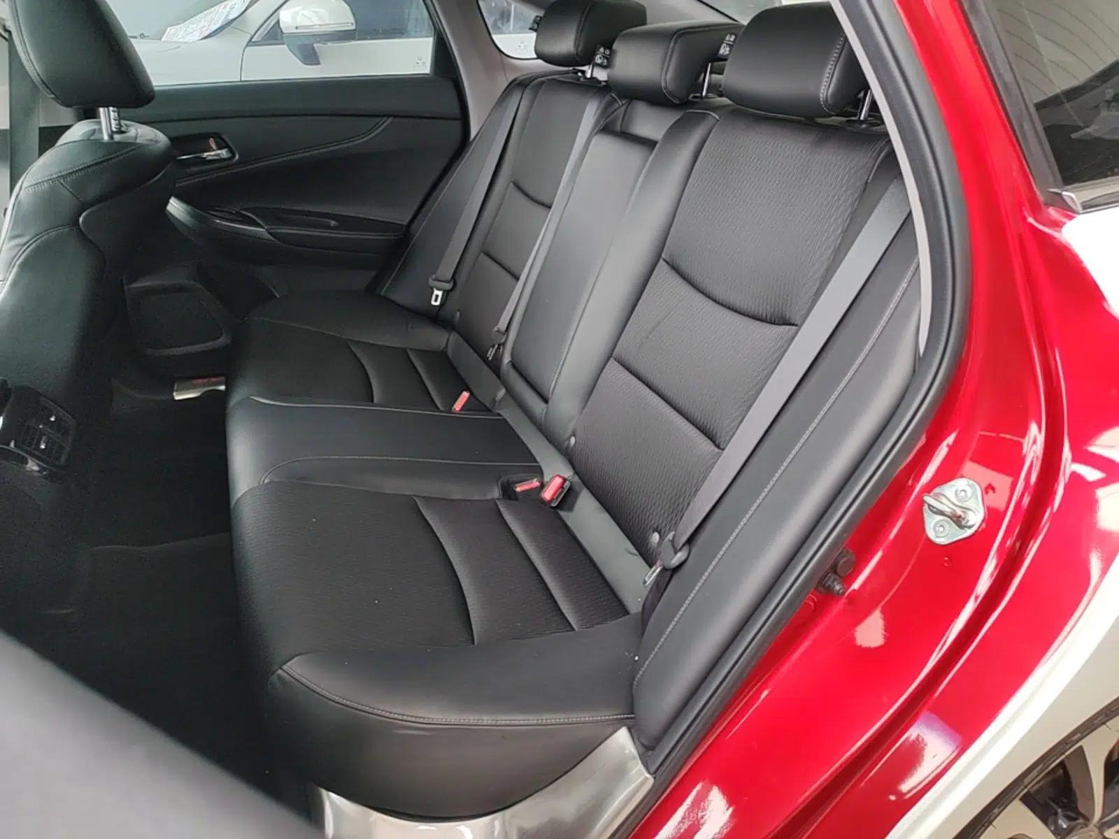 Honda Spirior 2015 2.0L Prestige Edition — миниатюра 20