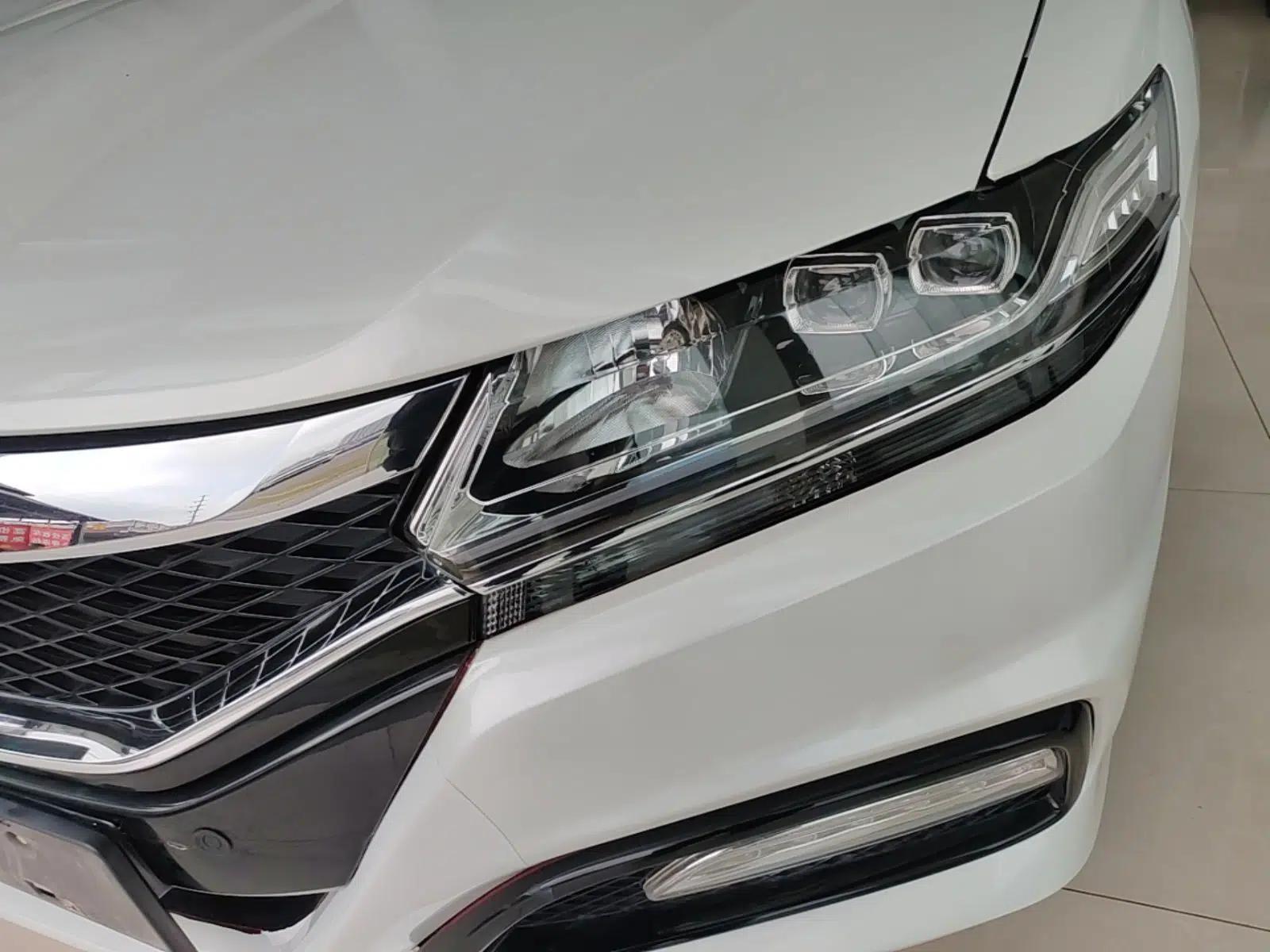 Honda Spirior 2015 2.0L Prestige Edition — миниатюра 9