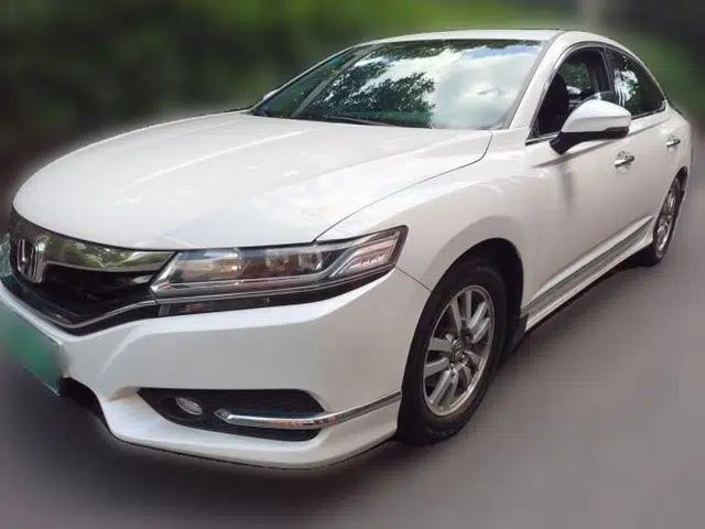 Honda Spirior 2015 2.0L Prestige Edition