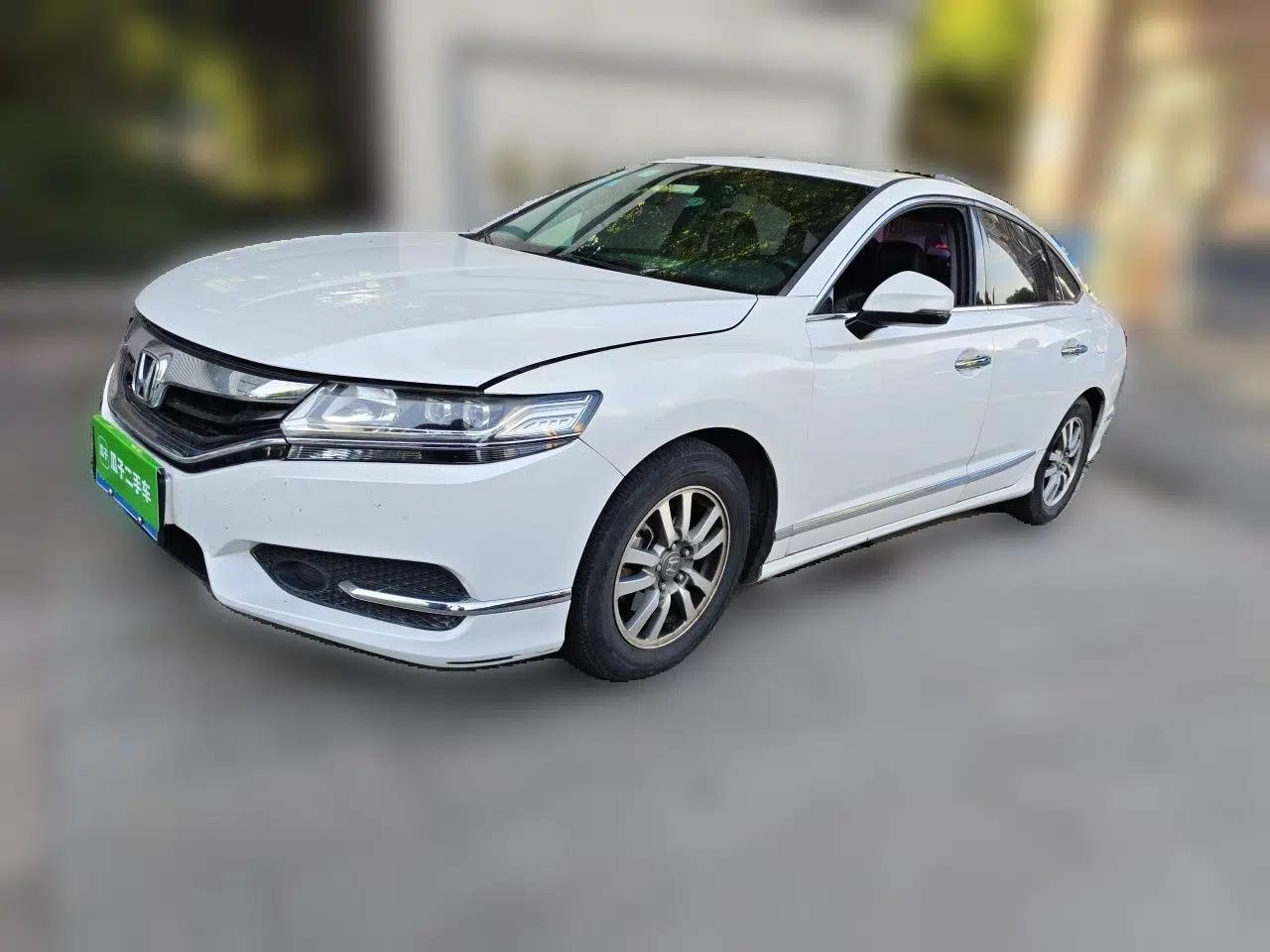 Honda Spirior 2017 2.0L Classic Edition — миниатюра 1