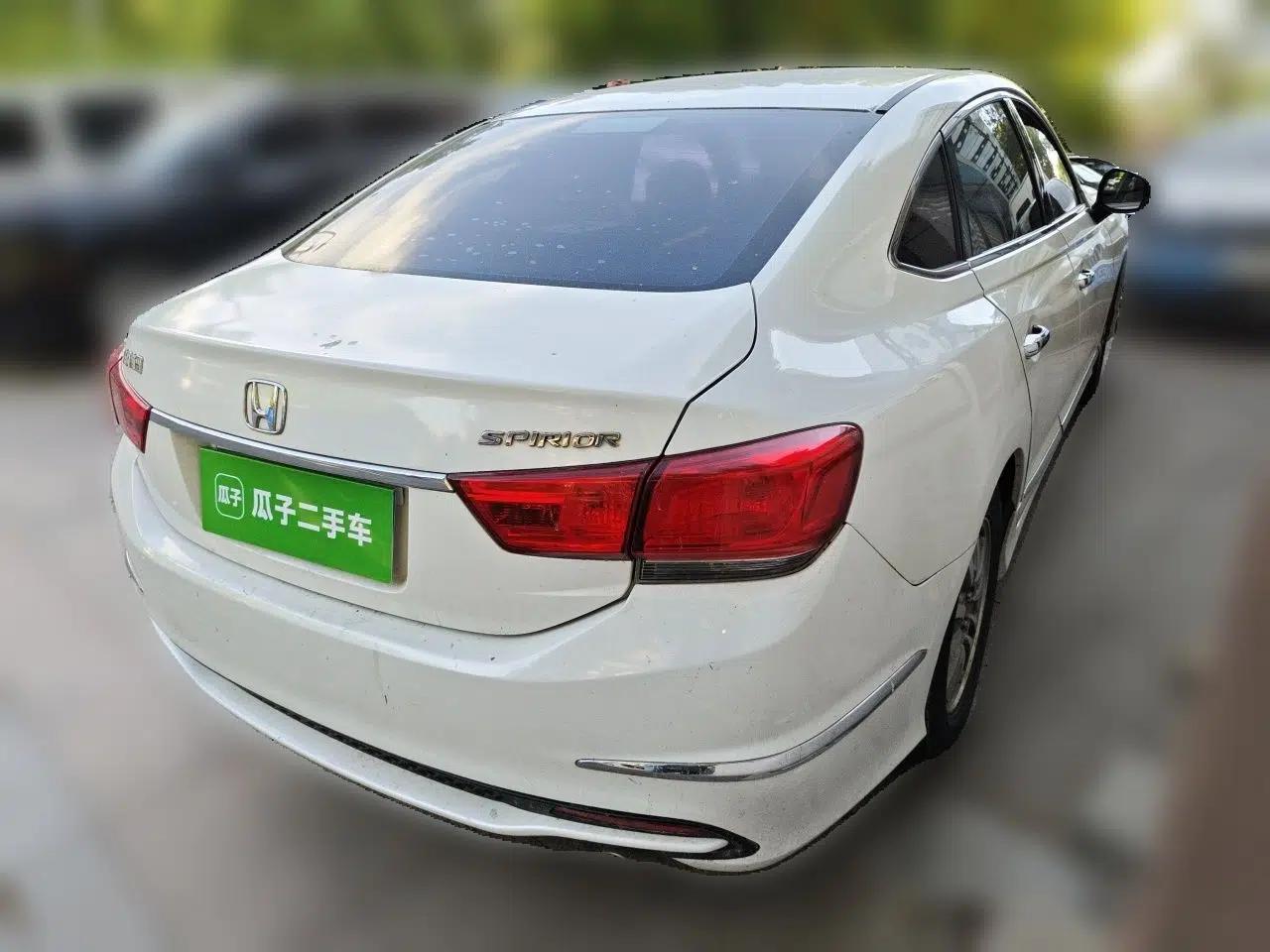 Honda Spirior 2017 2.0L Classic Edition — миниатюра 6