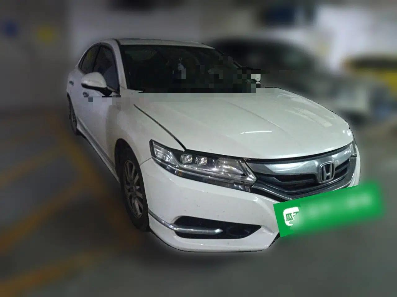 Honda Spirior 2017 2.0L Classic Edition — миниатюра 3