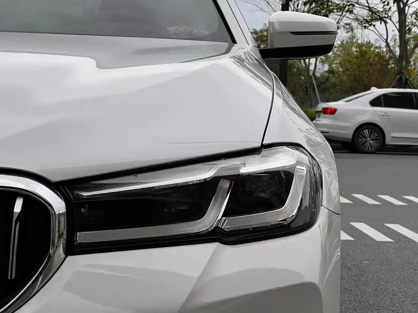 BMW 5 Series PHEV 2022 Facelift 535Le Pioneer Edition M Sport Package — миниатюра 6