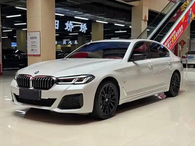 BMW 5 Series PHEV 2021 535Le M Sport Package