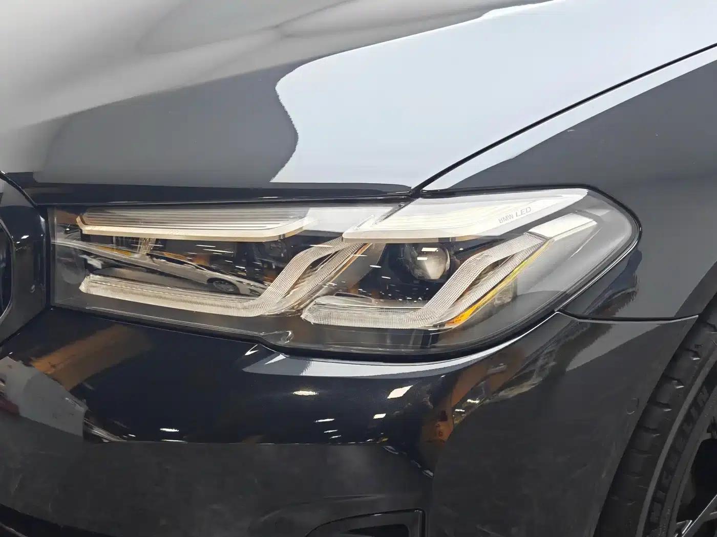 BMW 5 Series PHEV 2021 535Le Luxury Package — миниатюра 8