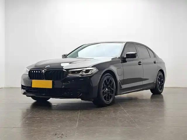 BMW 5 Series PHEV 2021 535Le Luxury Package
