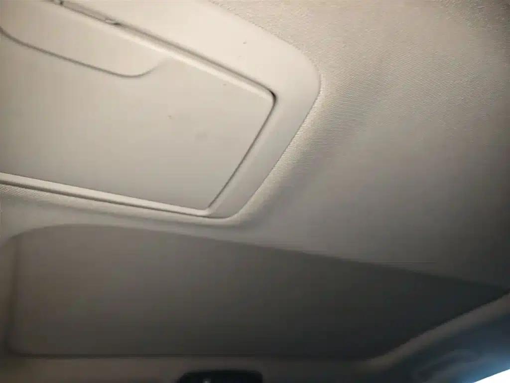 BMW 5 Series PHEV 2020 Mileage Upgrade Edition 530Le Pioneer Edition — миниатюра 18