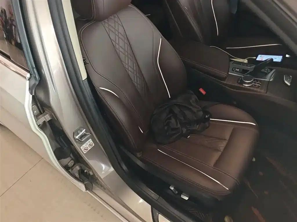 BMW 5 Series PHEV 2020 Mileage Upgrade Edition 530Le Pioneer Edition — миниатюра 25