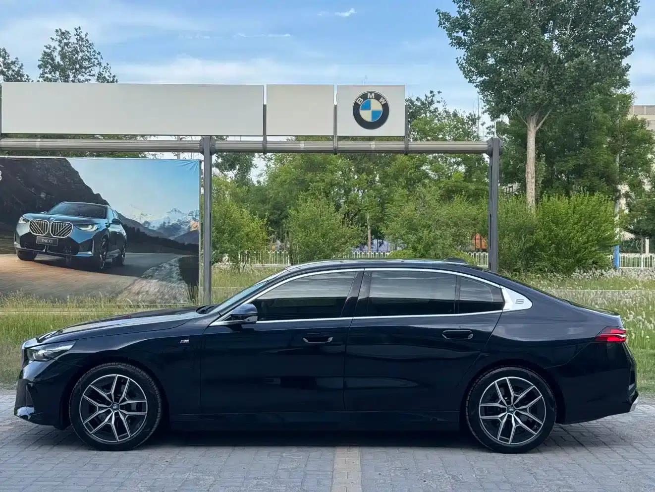 BMW i5 2024 eDrive 35L Premium M Sport Package — миниатюра 9