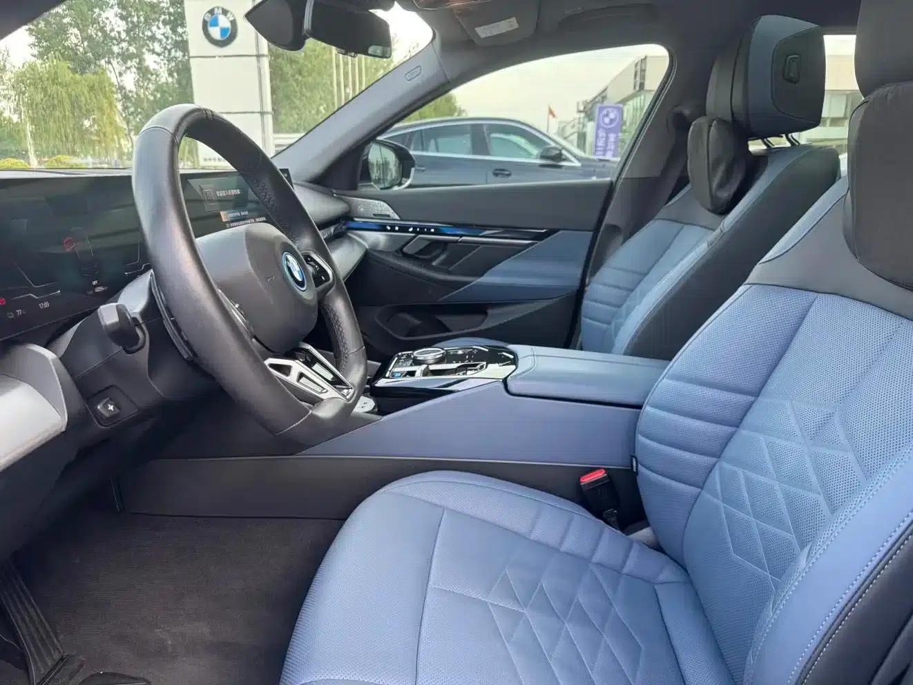 BMW i5 2024 eDrive 35L Premium M Sport Package — миниатюра 10