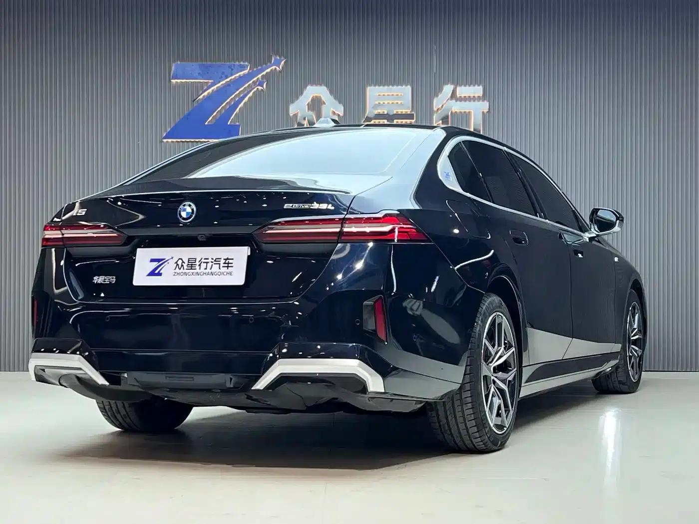 BMW i5 2024 eDrive 35L Premium Luxury Package — миниатюра 3