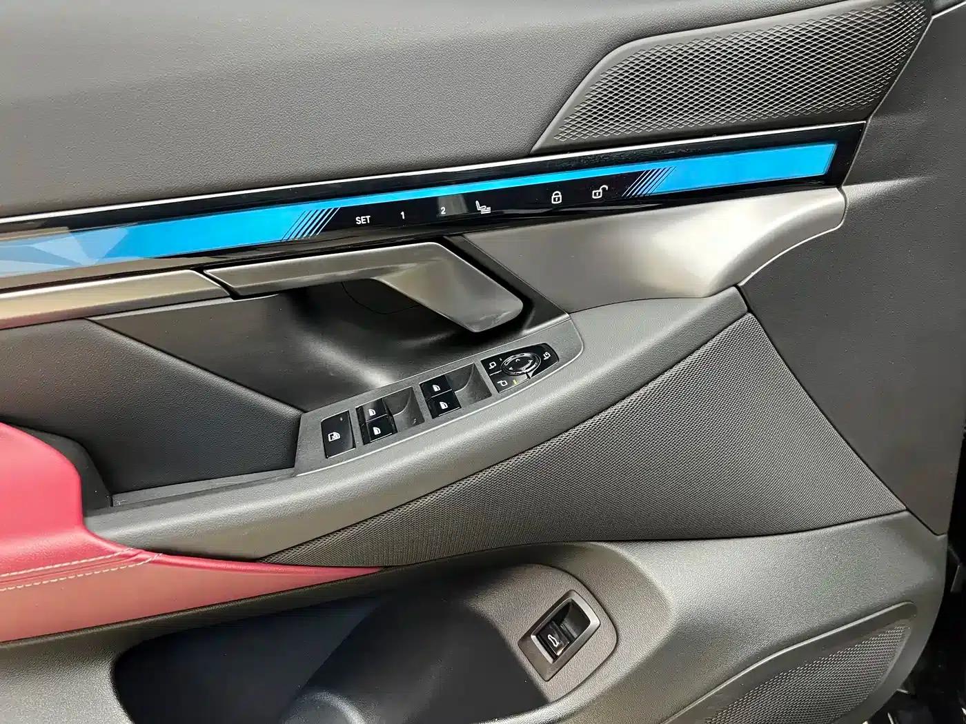 BMW i5 2024 eDrive 35L Premium Luxury Package — миниатюра 7