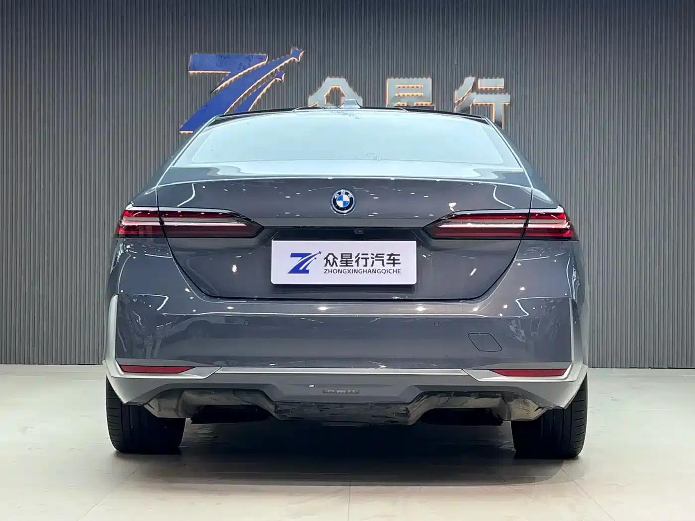 BMW i5 2024 eDrive 35L Premium Luxury Package — миниатюра 4