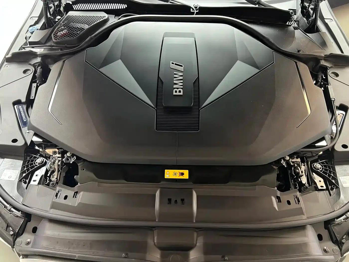 BMW i5 2024 eDrive 35L Premium Luxury Package — миниатюра 19