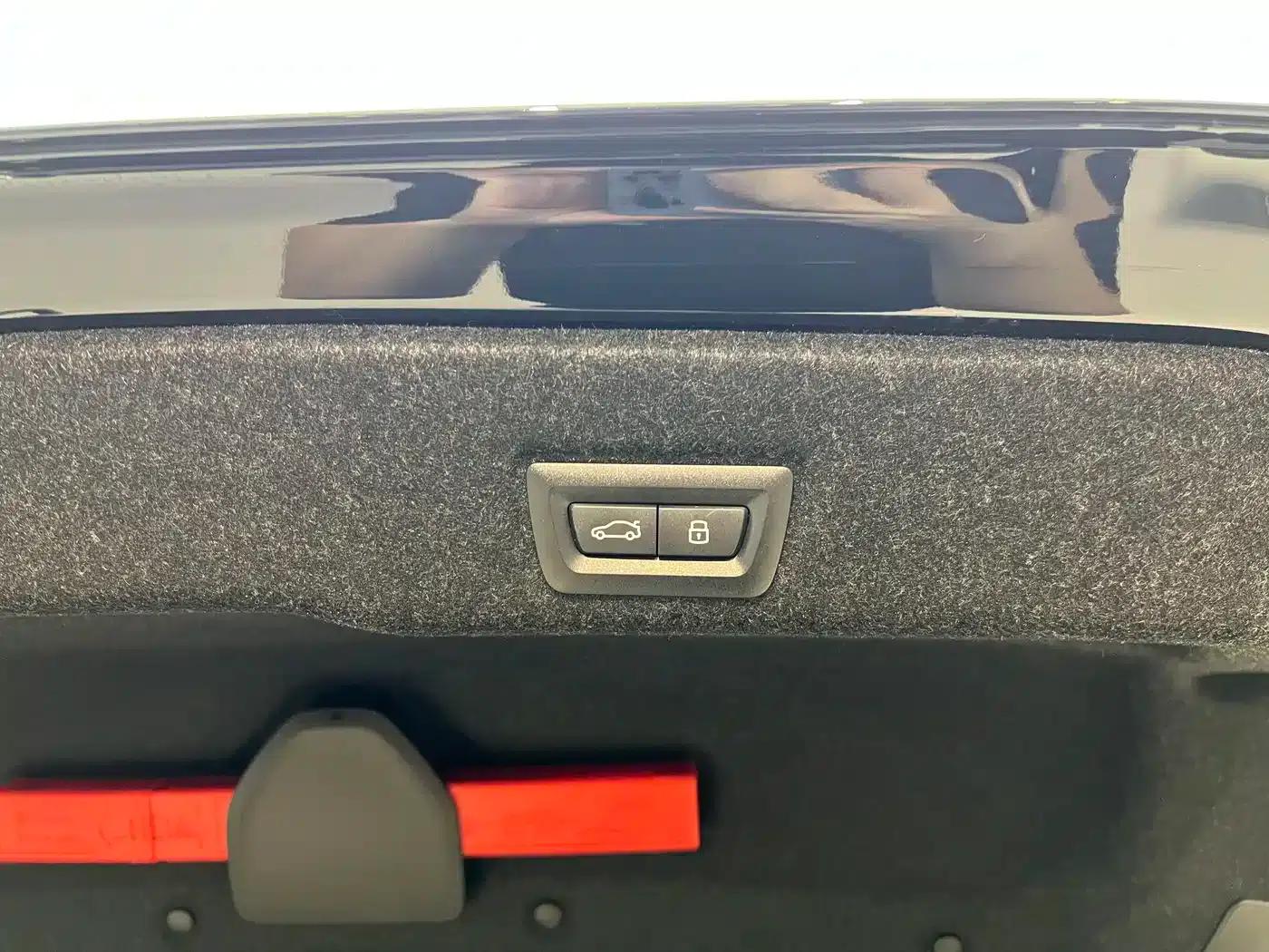 BMW i5 2024 eDrive 35L Premium Luxury Package — миниатюра 20