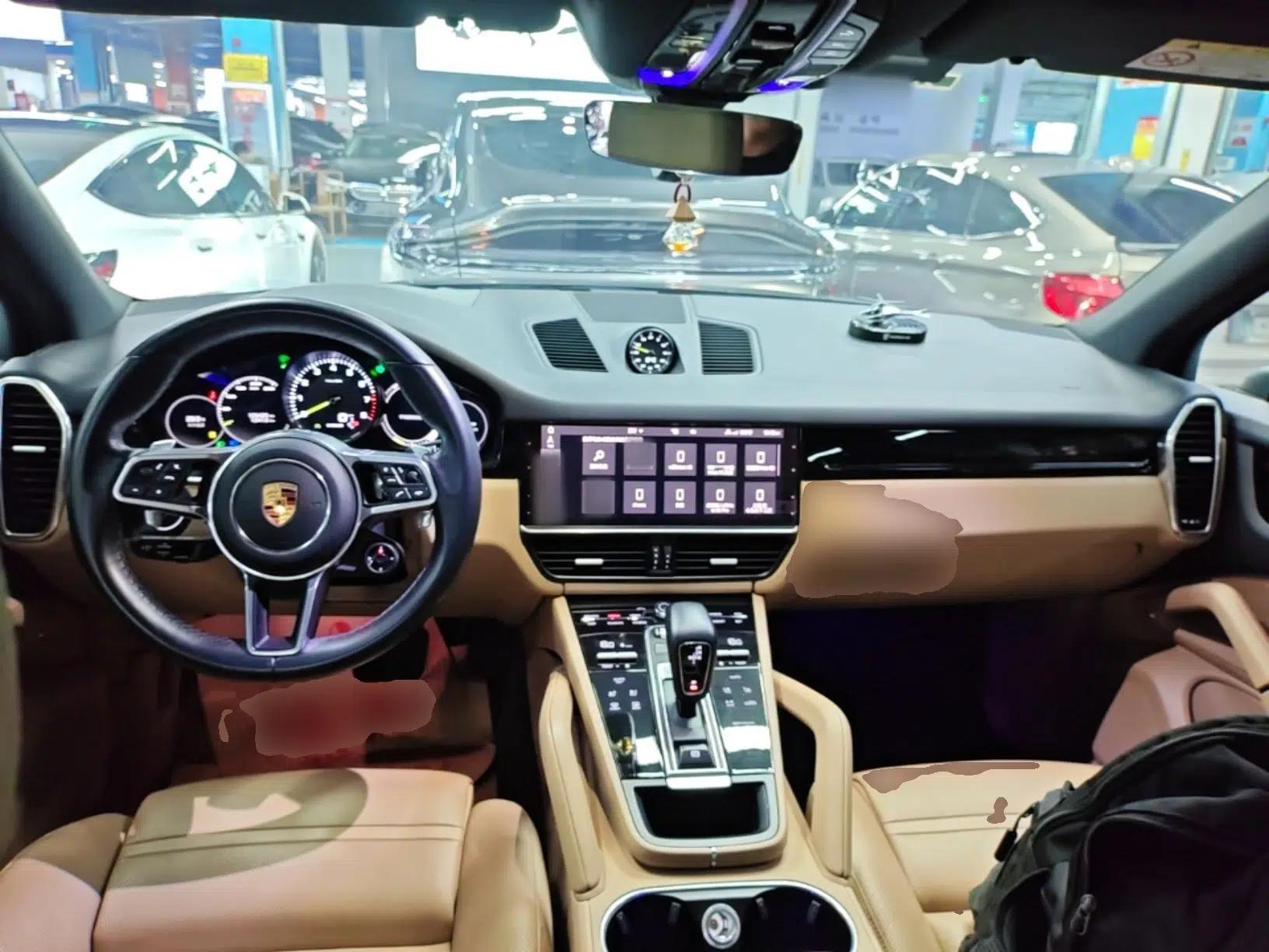 Porsche Cayenne E-Hybrid 2021 Cayenne E-Hybrid 2.0T — миниатюра 13