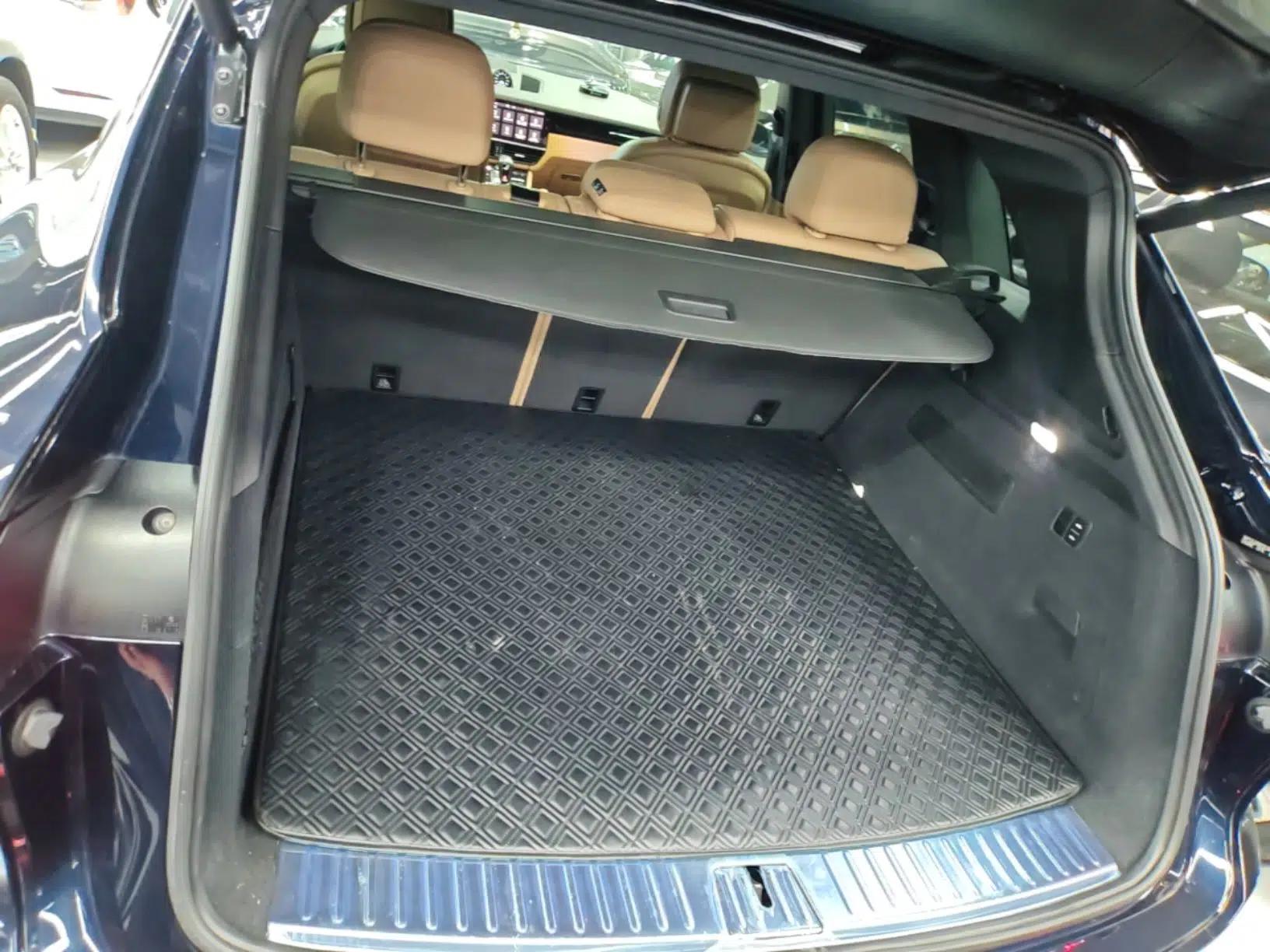 Porsche Cayenne E-Hybrid 2021 Cayenne E-Hybrid 2.0T — миниатюра 22