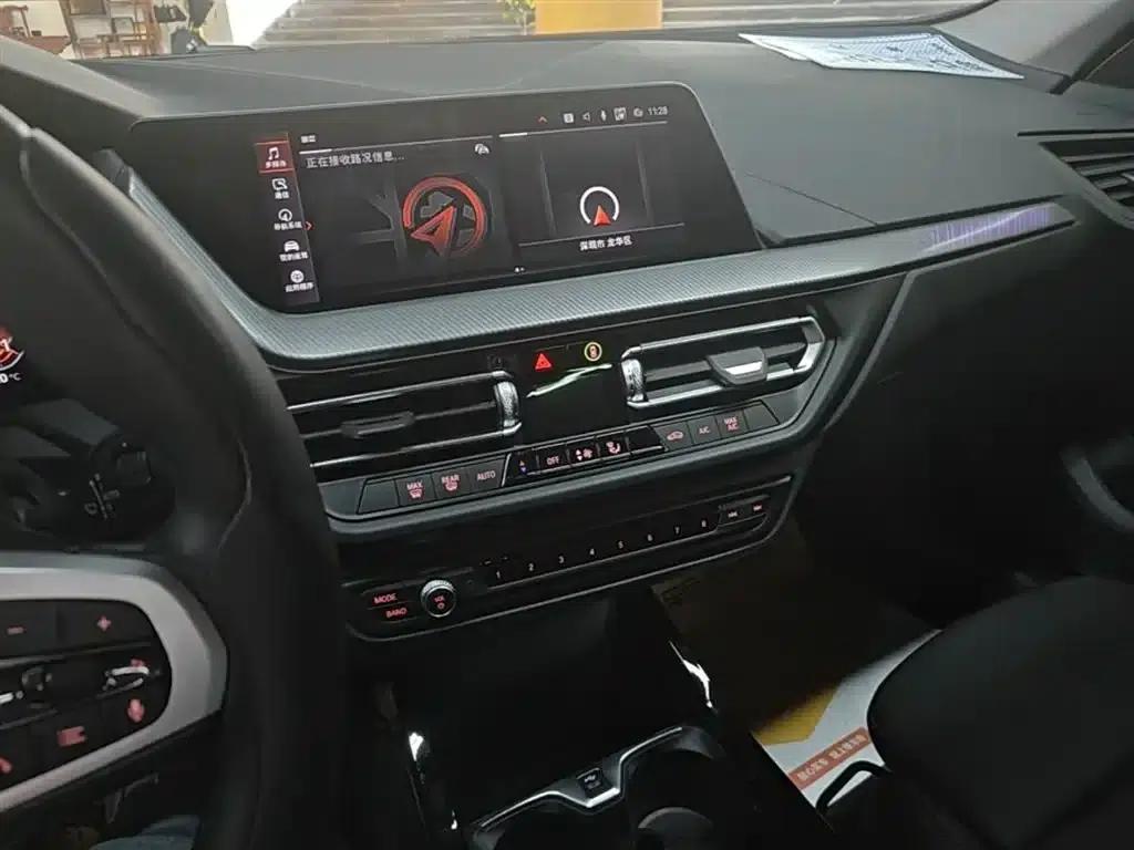 2021 BMW 2 Series Imported Model 225i Four-Door Coupe M Sport Package — миниатюра 13