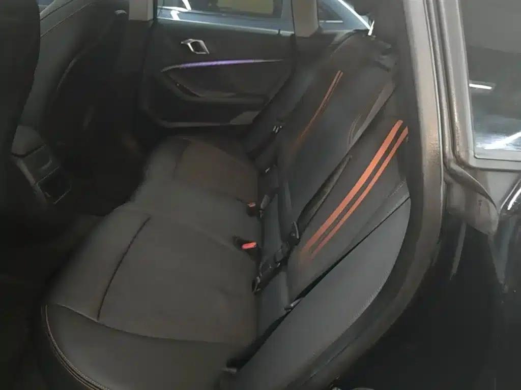 2021 BMW 2 Series Imported Model 225i Four-Door Coupe M Sport Package — миниатюра 17