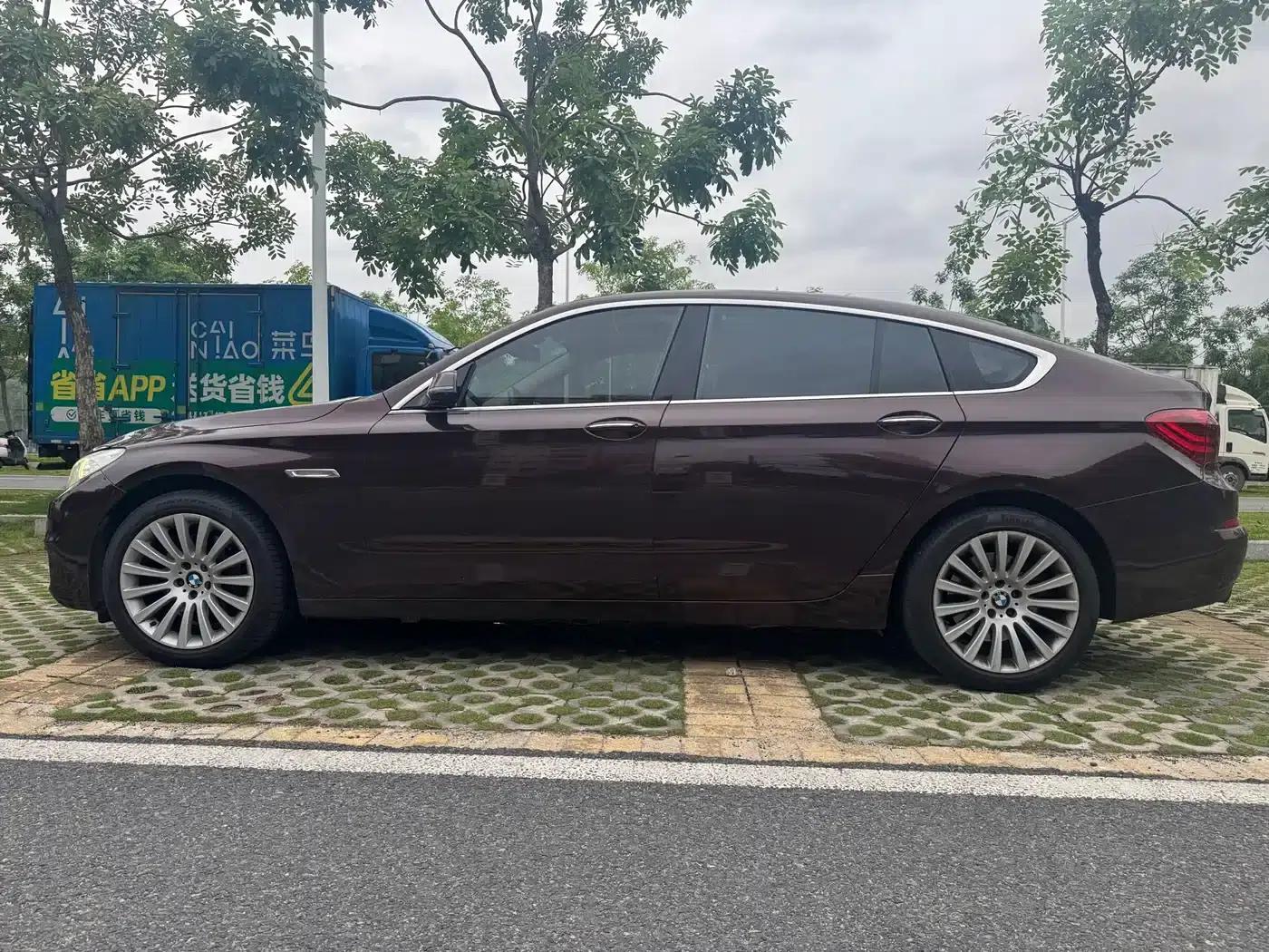 BMW 5 Series GT 2014 535i Leading Edition — миниатюра 9