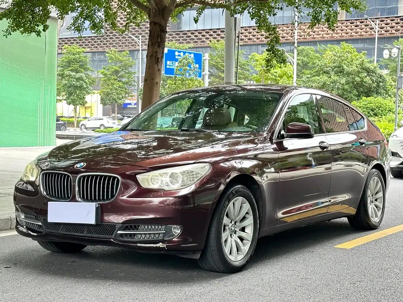BMW 5 Series GT 2013 535i Leading Edition — миниатюра 1