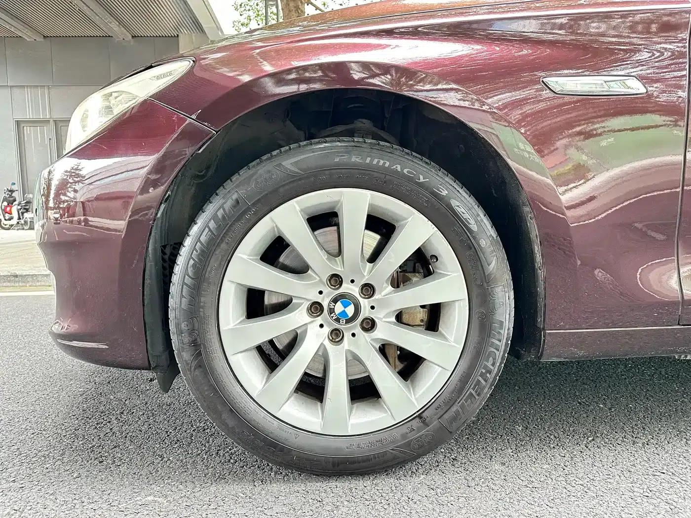 BMW 5 Series GT 2013 535i Leading Edition — миниатюра 18