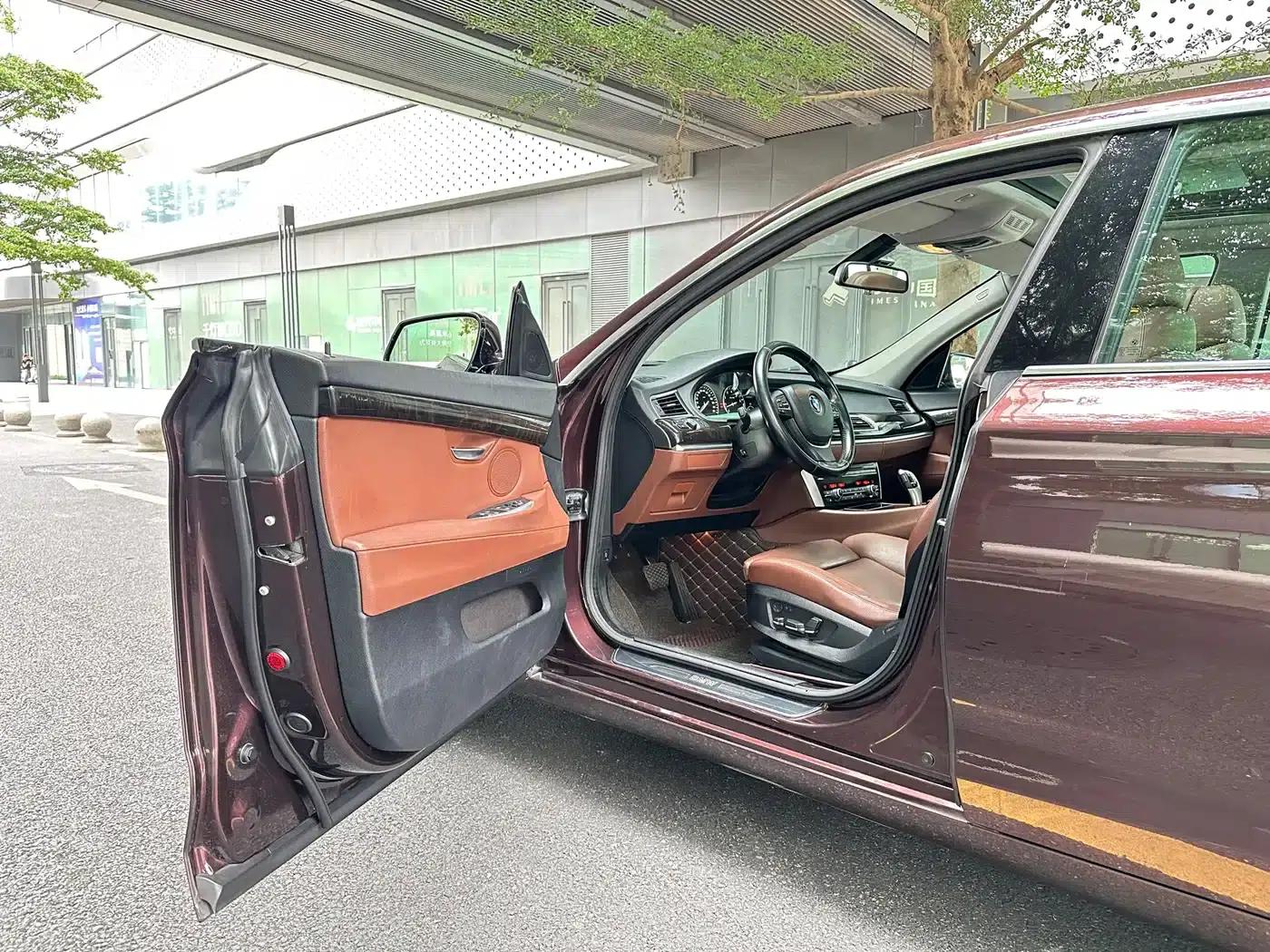 BMW 5 Series GT 2013 535i Leading Edition — миниатюра 10