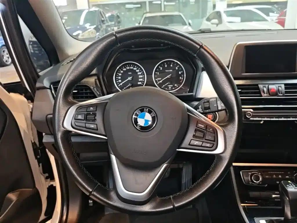 2016 BMW 2 Series Gran Tourer 218i Fashion Edition — миниатюра 11
