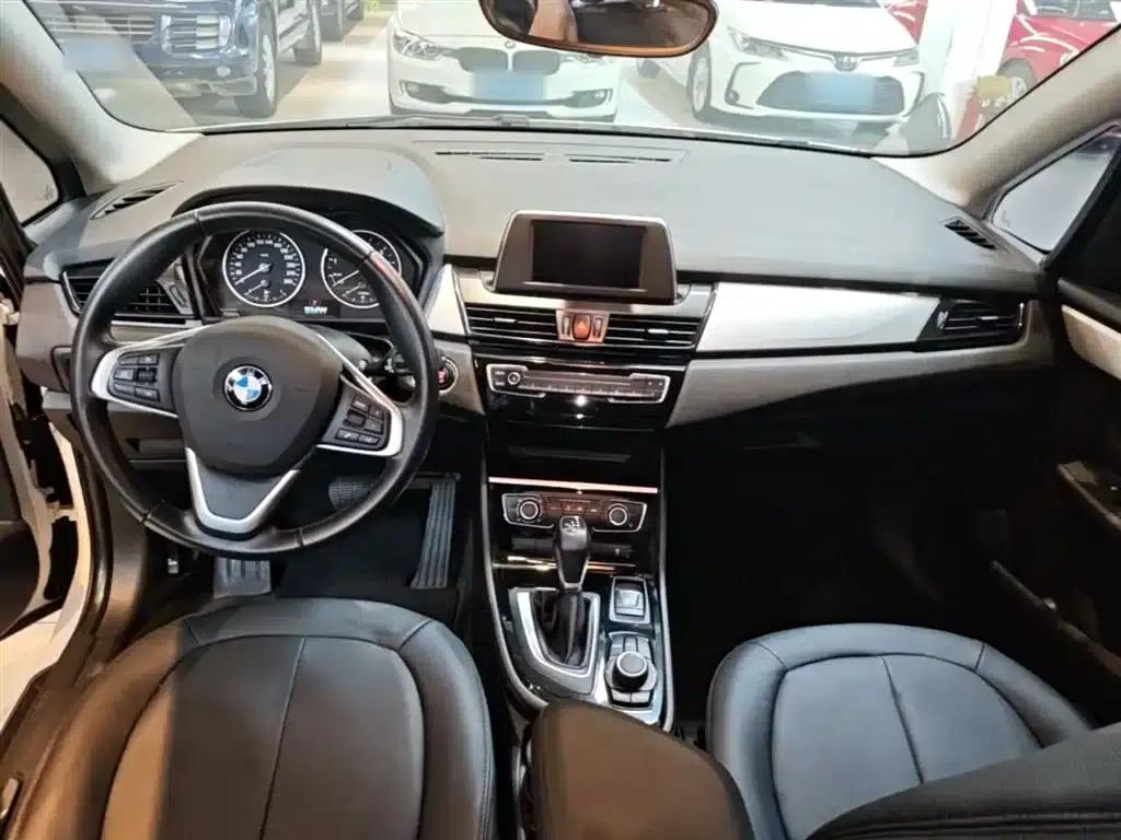 2016 BMW 2 Series Gran Tourer 218i Fashion Edition — миниатюра 10