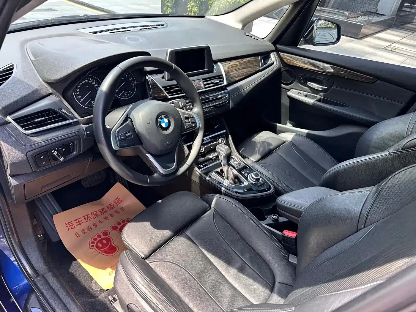 2014 BMW 2 Series Gran Tourer 220i Luxury Design Package (Imported) — миниатюра 7