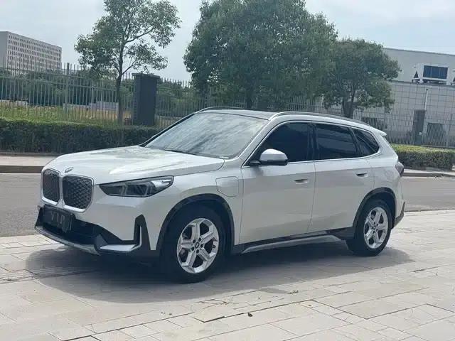 BMW iX1 2023 eDrive25L X Design Package