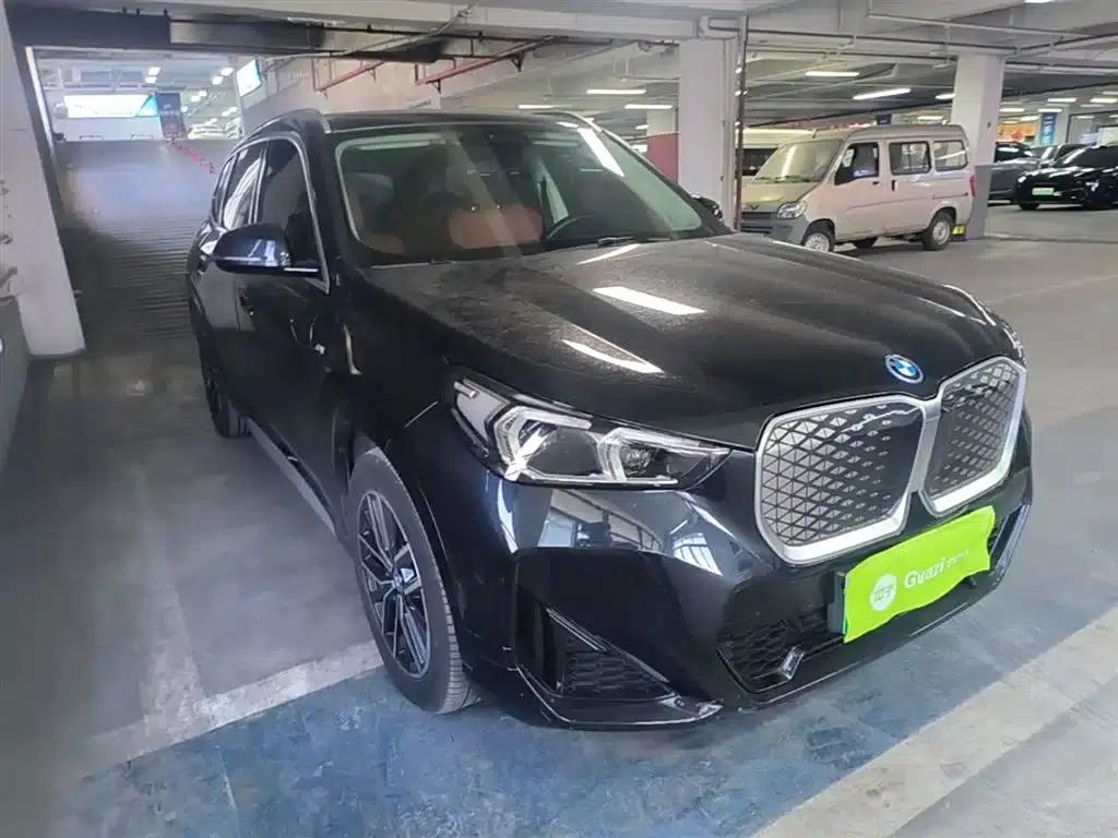 BMW iX1 2023 eDrive25L M Sport Package — миниатюра 4