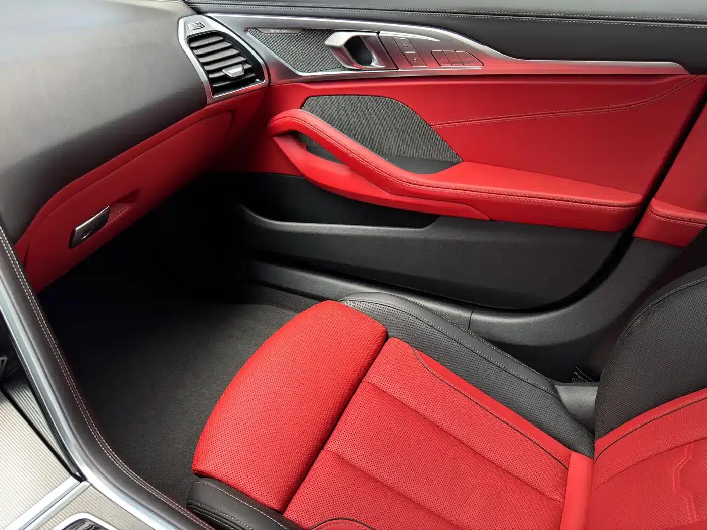 2019 BMW 8 Series 840i Gran Coupe M Sport Package — миниатюра 18