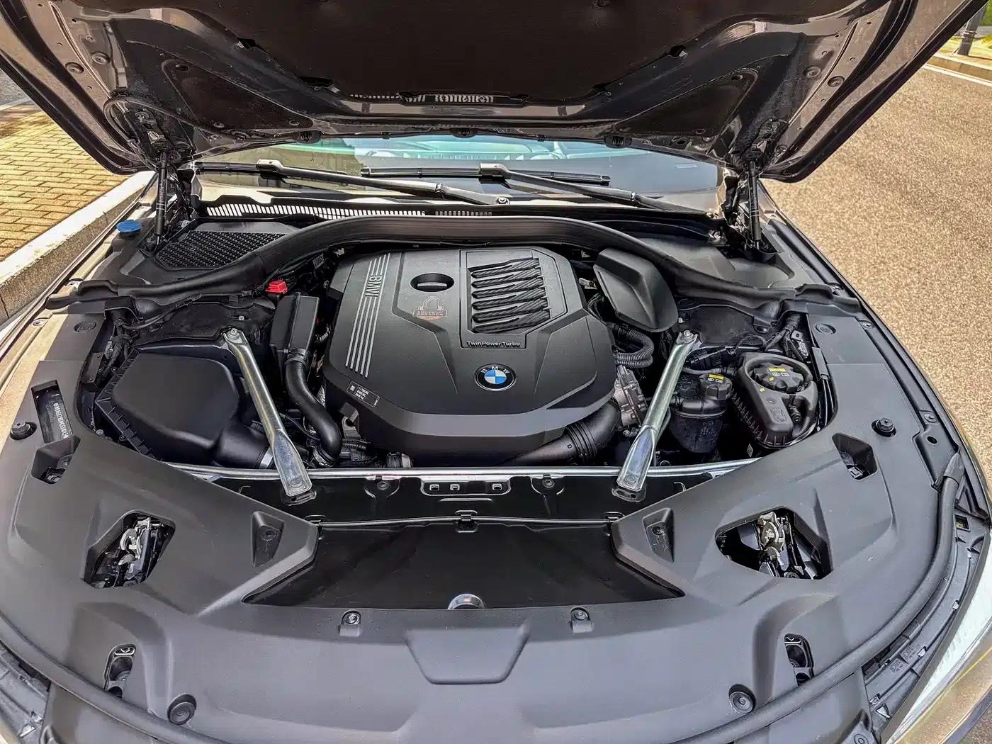 2021 BMW 8 Series 840i Gran Coupe M Sport Package — миниатюра 17