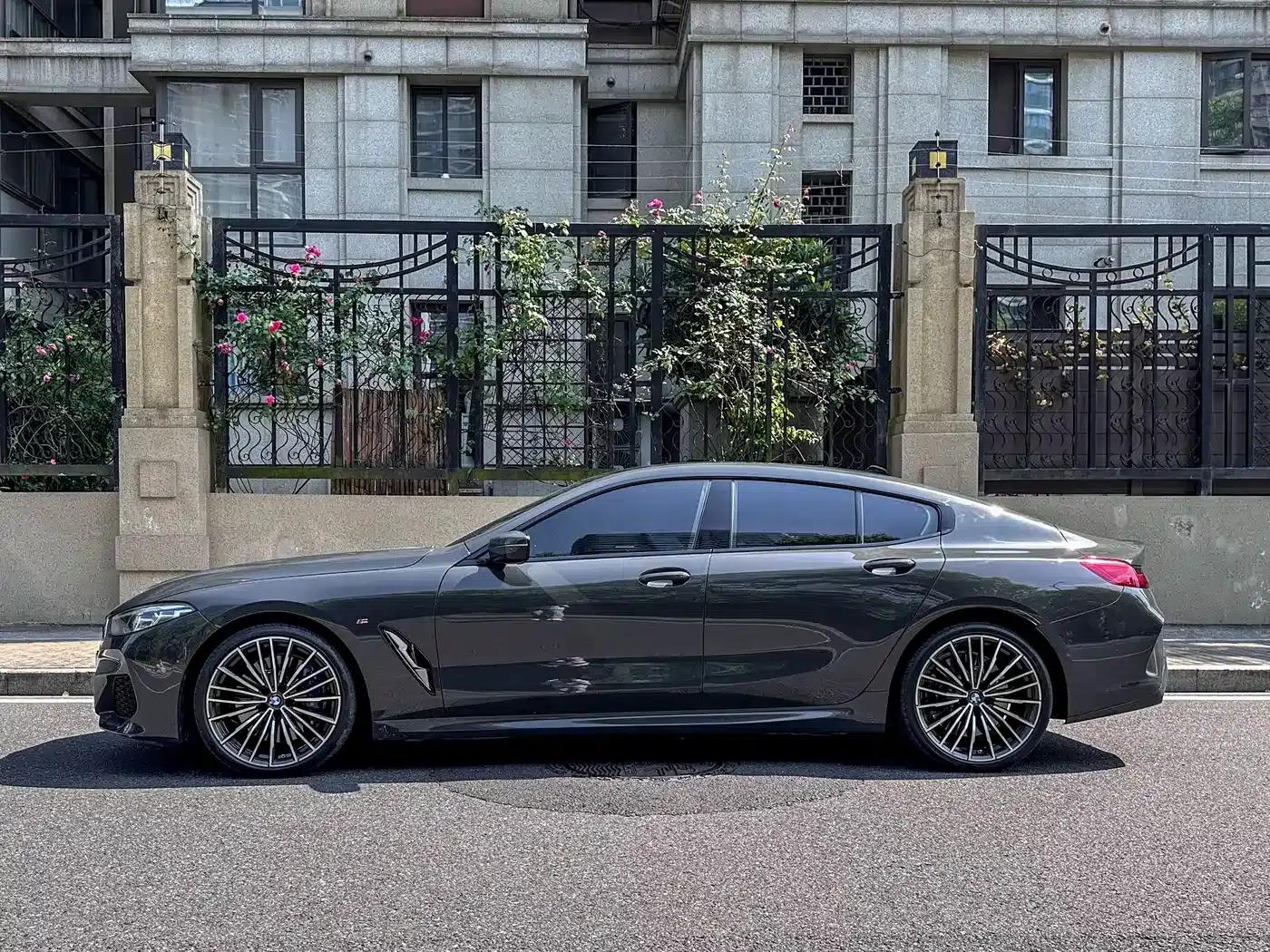 2021 BMW 8 Series 840i Gran Coupe M Sport Package — миниатюра 3