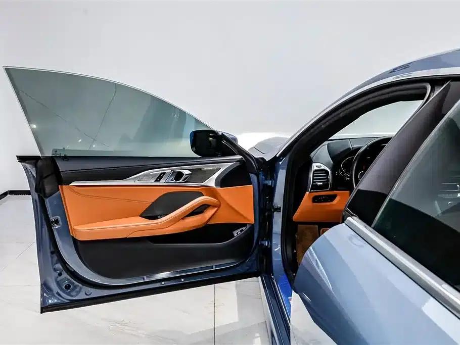 2021 BMW 8 Series Facelift 840i Coupe with M Sport Package — миниатюра 23
