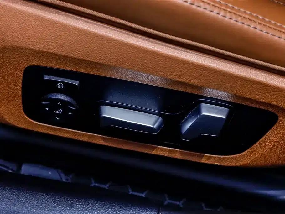 2021 BMW 8 Series Facelift 840i Coupe with M Sport Package — миниатюра 13