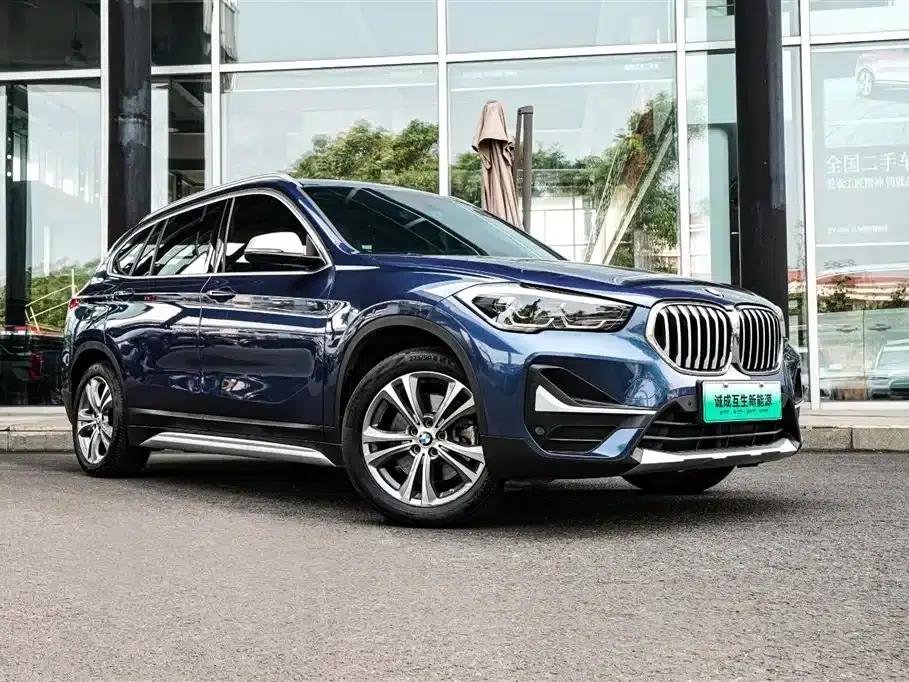 BMW X1 PHEV 2021 xDrive30Le Premium — миниатюра 3