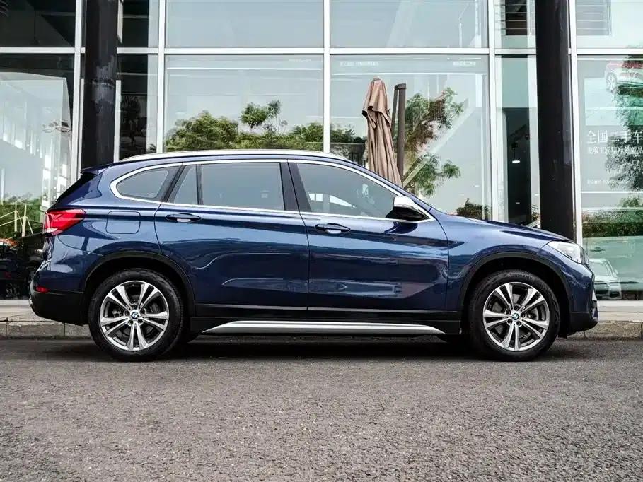 BMW X1 PHEV 2021 xDrive30Le Premium — миниатюра 5