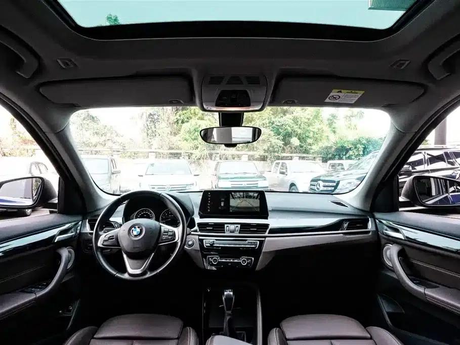 BMW X1 PHEV 2021 xDrive30Le Premium — миниатюра 9
