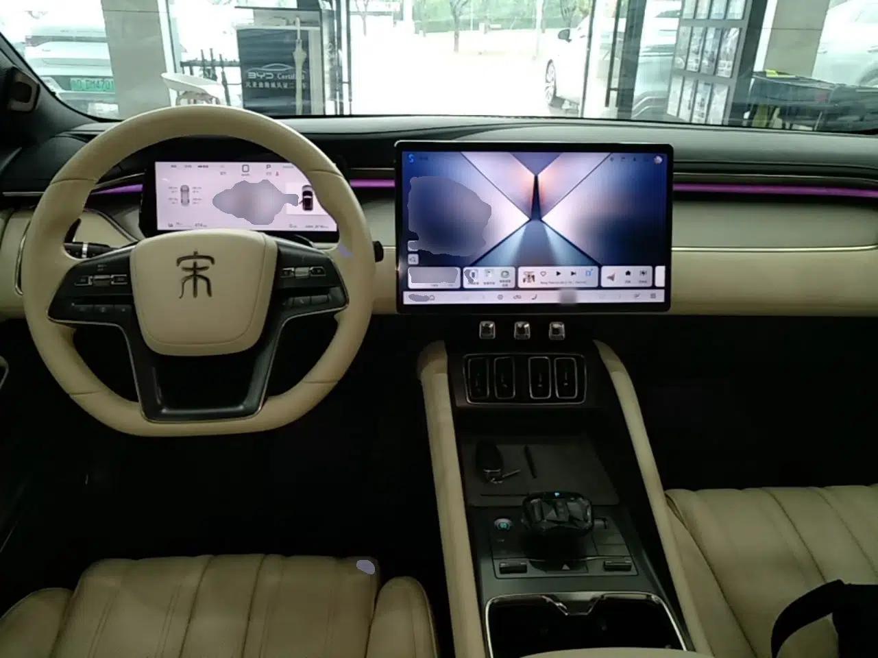 BYD Song L EV 2025 662 km Advanced Intelligent Driving Version — миниатюра 12