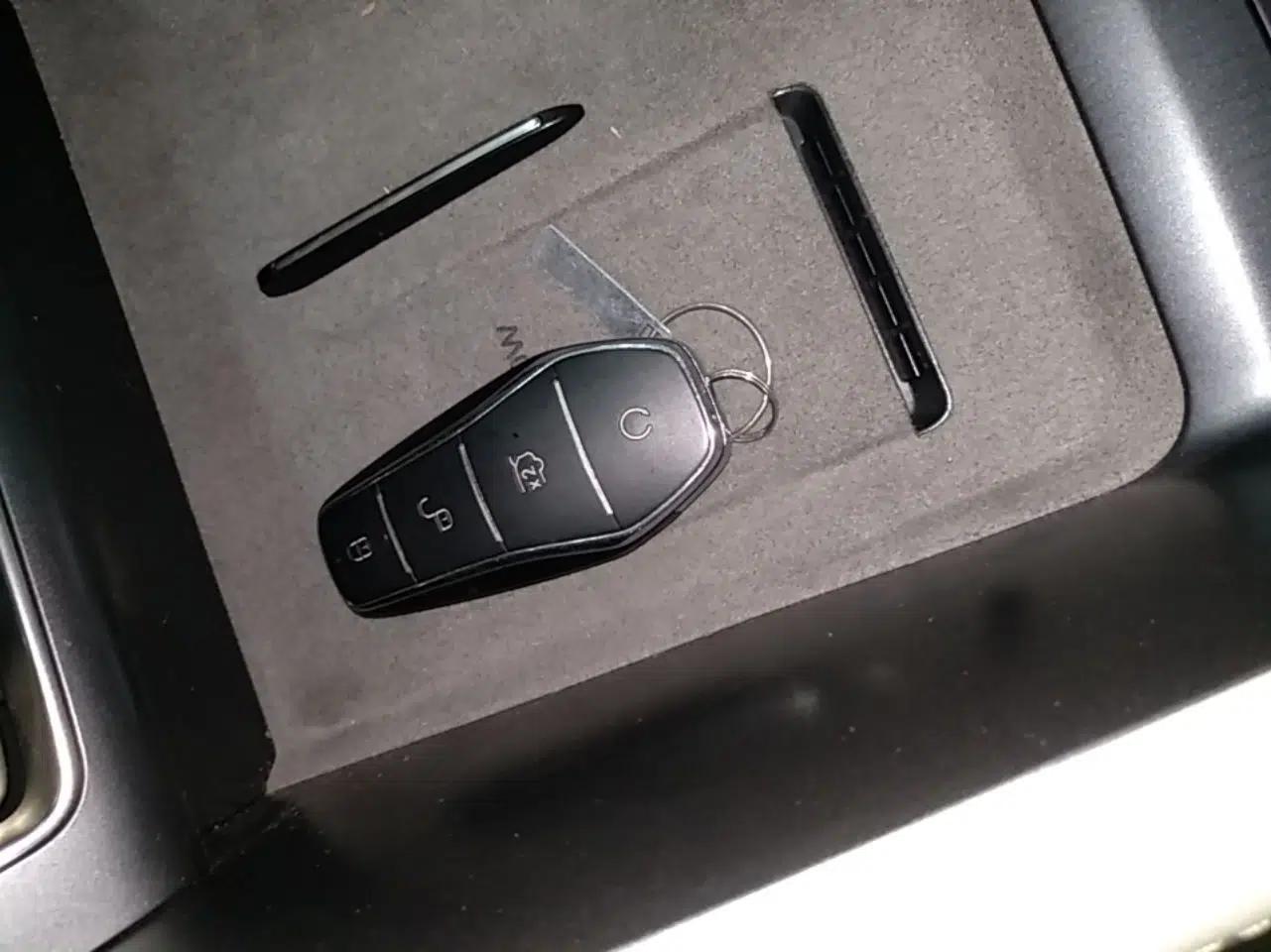 BYD Song L EV 2025 662 km Advanced Intelligent Driving Version — миниатюра 22