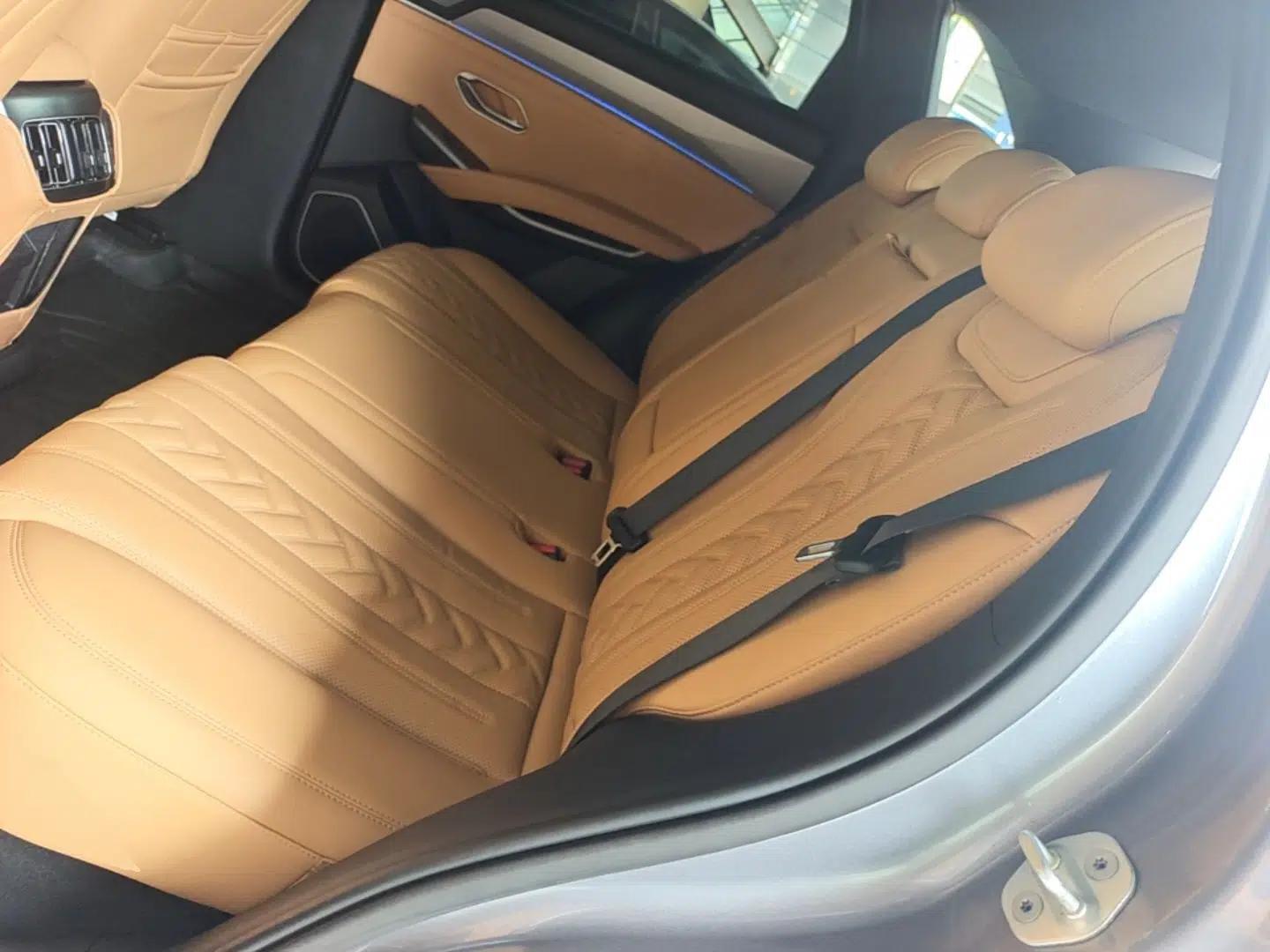 BYD Song L DM-i 2024 112 km Beyond Edition — миниатюра 20