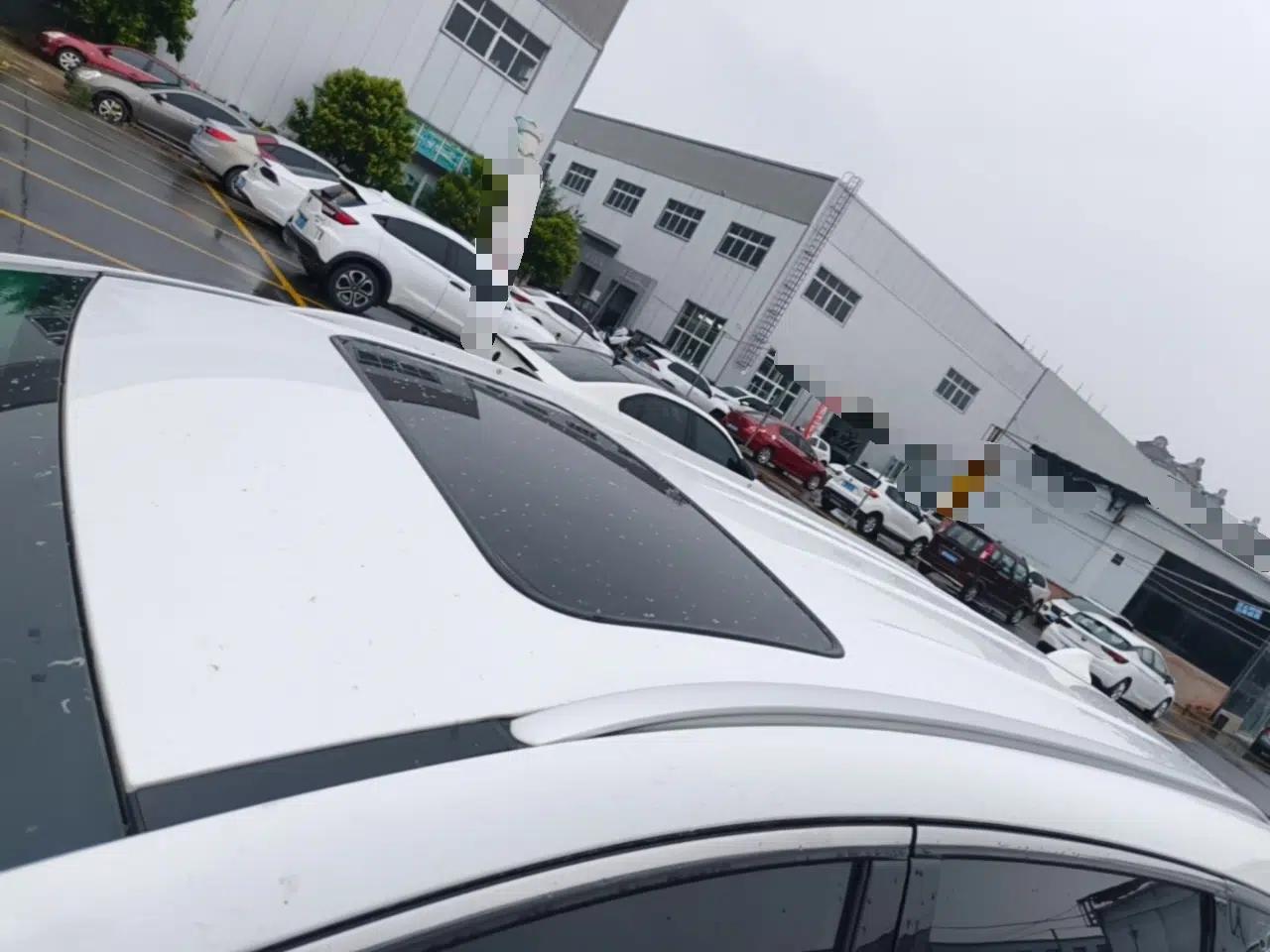 BYD Song MAX 2021 Upgraded Model 1.5T Automatic Luxury 7-Seater — миниатюра 11