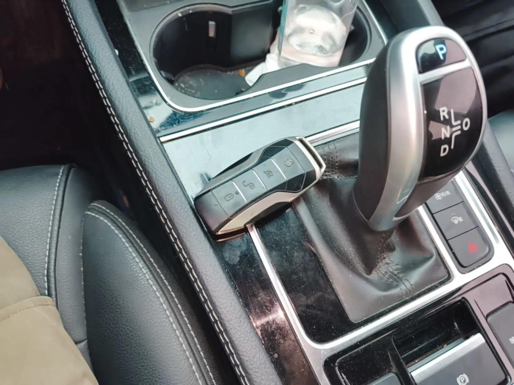 BYD Song MAX 2021 Upgraded Model 1.5T Automatic Luxury 7-Seater — миниатюра 12