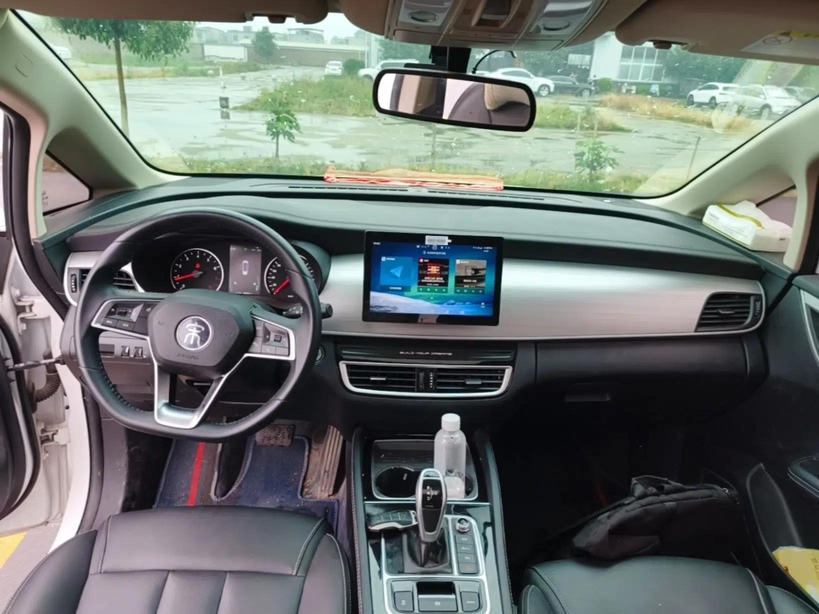 BYD Song MAX 2021 Upgraded Model 1.5T Automatic Luxury 7-Seater — миниатюра 13