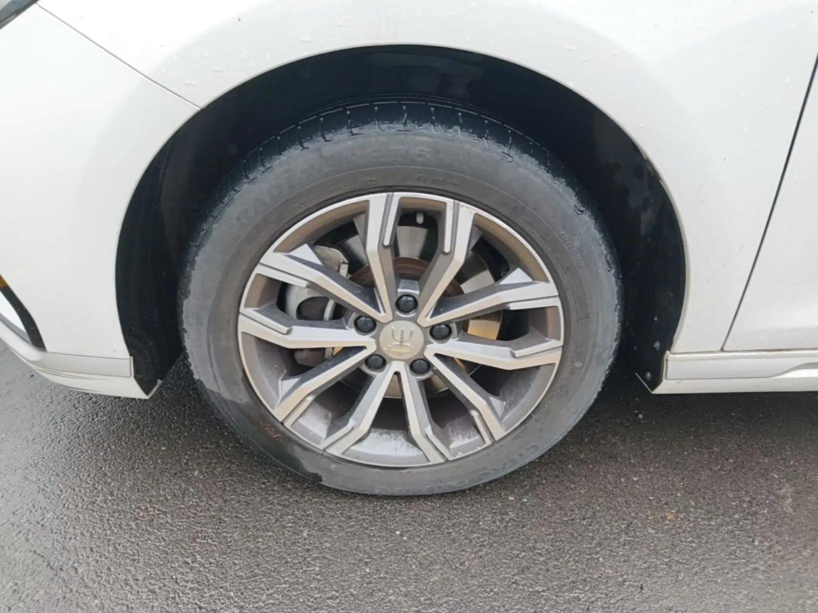 BYD Song MAX 2021 Upgraded Model 1.5T Automatic Luxury 7-Seater — миниатюра 8