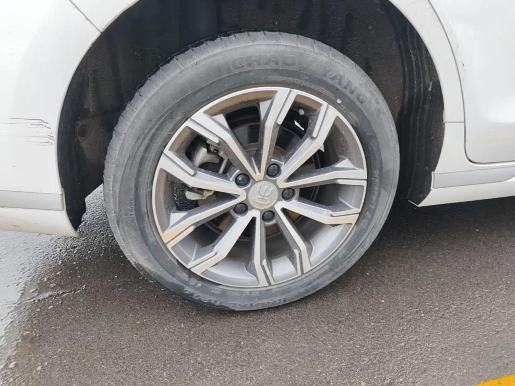 BYD Song MAX 2021 Upgraded Model 1.5T Automatic Luxury 7-Seater — миниатюра 10